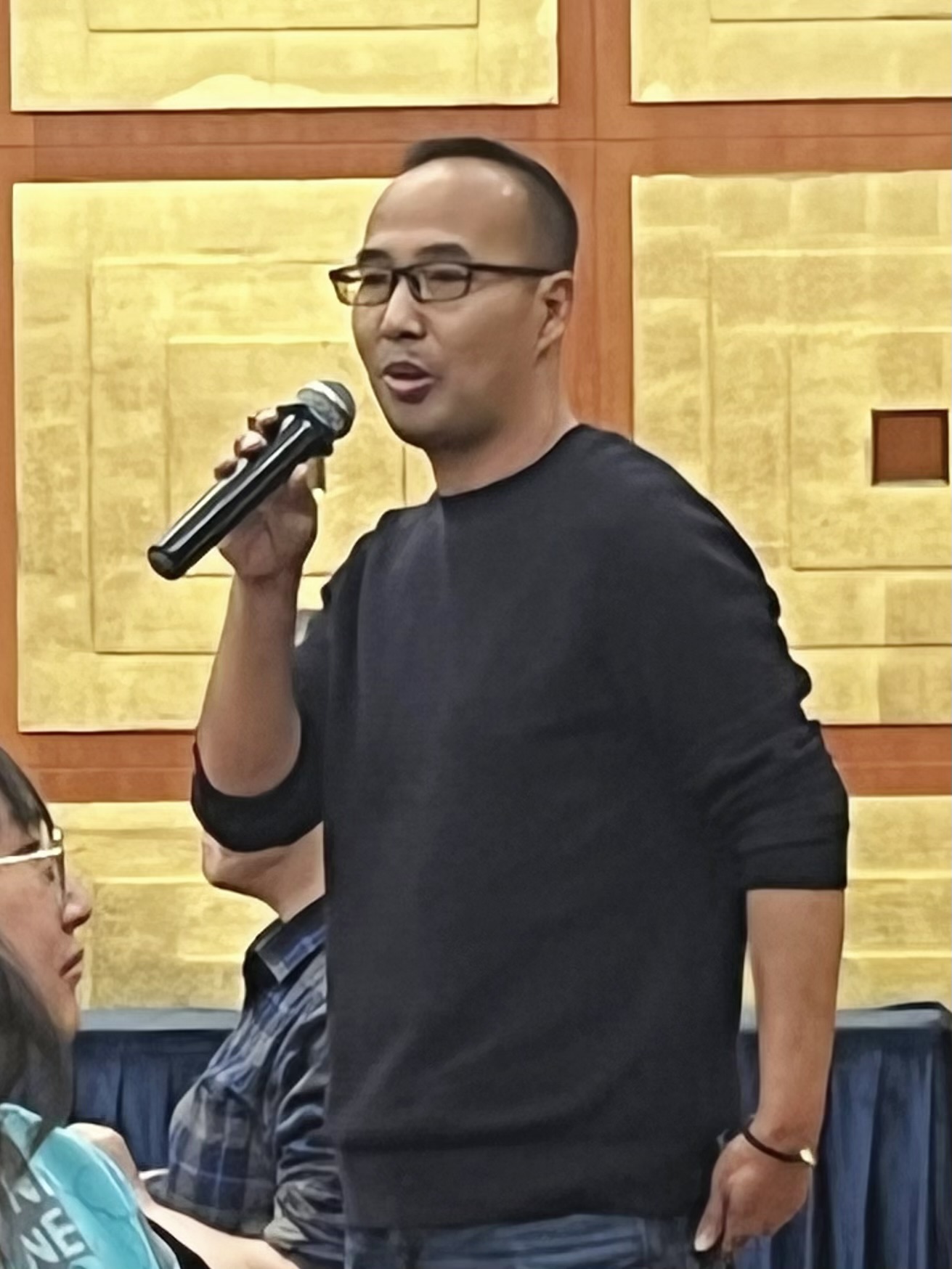 1688718392529267.jpg 1688718392529267.jpg